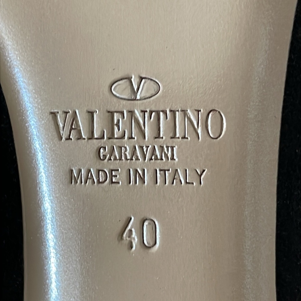 Valentino Garavani Black Suede Block Heel Pumps - Picture 12 of 15